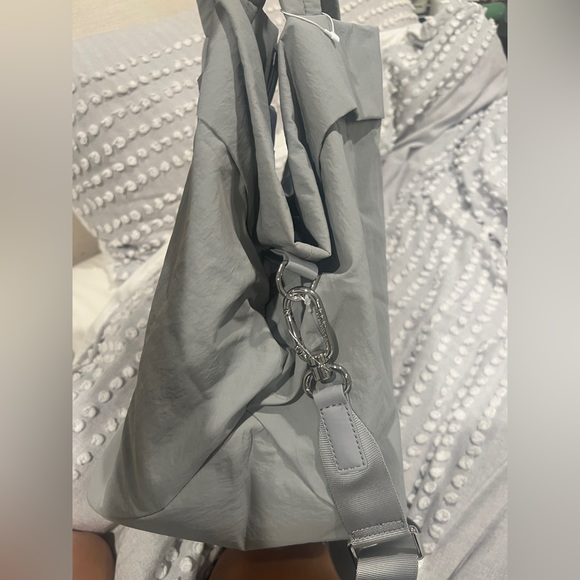 Lululemon On My Level 19L - Picture 5 of 6